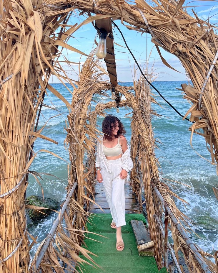 Krem bel detaylı stradivarius keten pantolon - Görsel 4