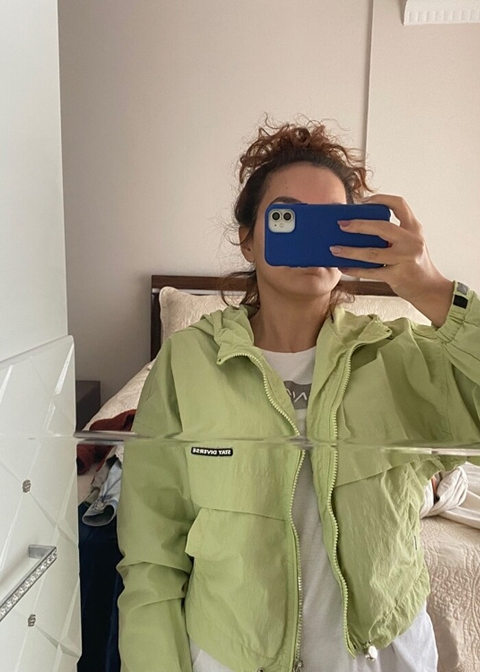 Bershka yağmurluk - Görsel 2