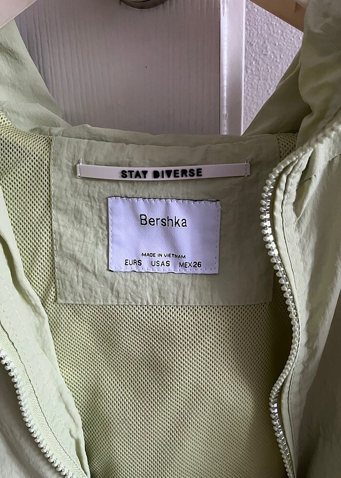 BERSHKA dış giyim - Görsel 2