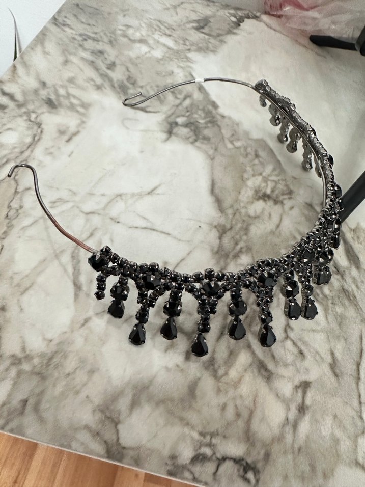 Lacivert Kına Tacı - Görsel 2