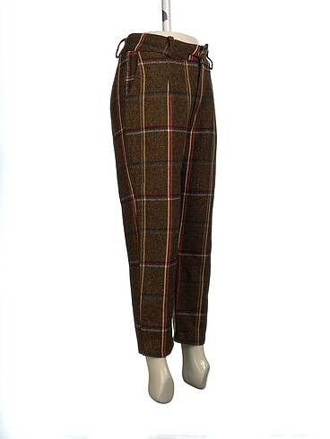 Vintage Love Diğer Kumaş Pantolon %70 İndirimli.