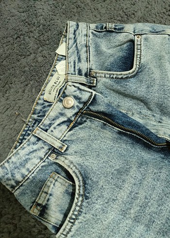 Fermuarlı Regular Fit Mavi Denim Kadın Jean
