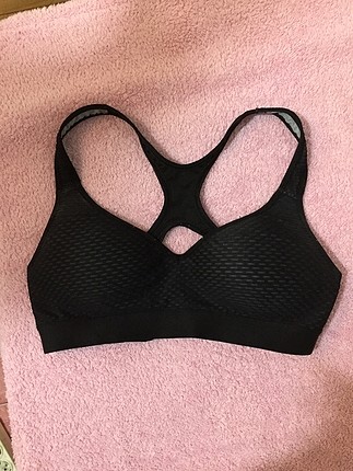 H&m spor büstiyeri