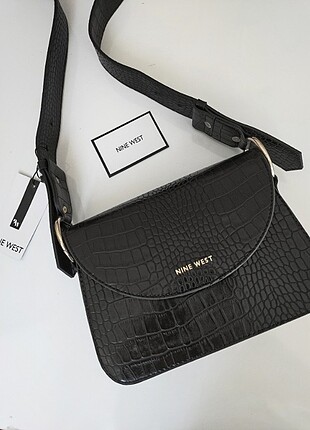 Nine West 