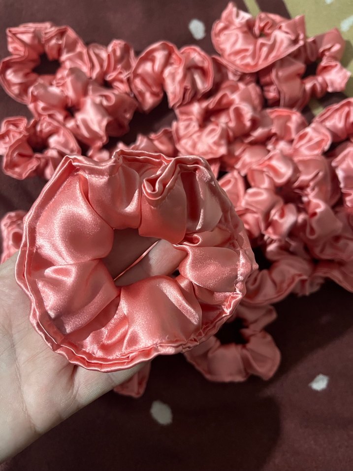 Pembe Saten Fırfırlı Saç Tokası - Görsel 2