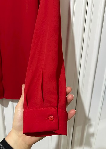 Kırmızı Uzun Kollu Nakışlı Kadın Gömlek - Görsel 2