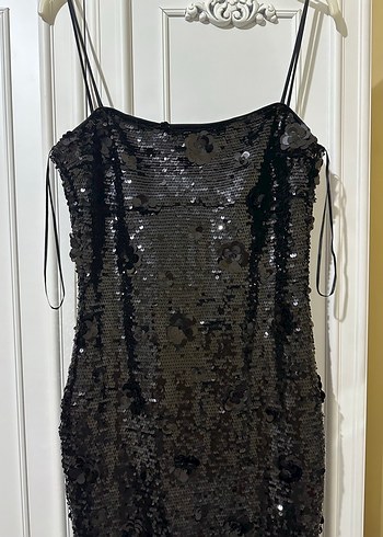 Siyah Pul Detaylı Uzun Straplez Elbise - Görsel 7