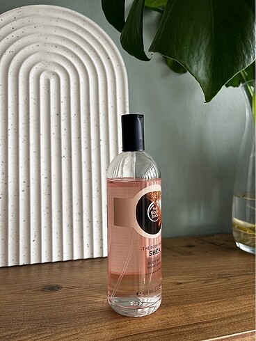 Beden The Body Shop Shea Vücut Spreyi