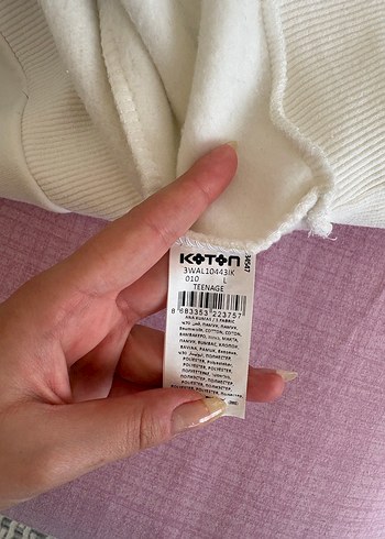 Beyaz Pamuklu Tom ve Jerry Baskılı Sweatshirt - Görsel 5