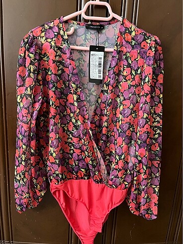 Çıtçıtlı bluz