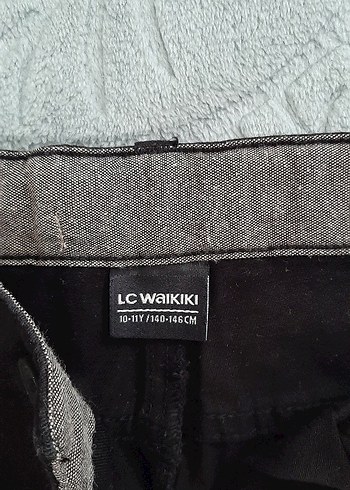 10 Yaş Beden Siyah Erkek Çocuk Kemerli Pantolon