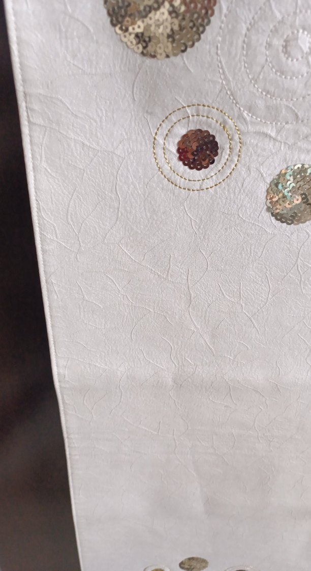 İşlemeli Beyaz Modern Masa Örtüsü ranır - Görsel 4