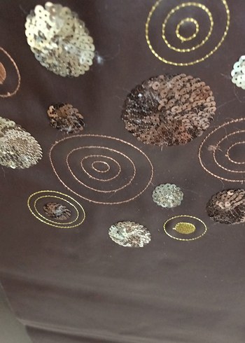 Koyu Kahverengi Nakışlı Modern Masa Örtüsü ranir deri . - Görsel 5