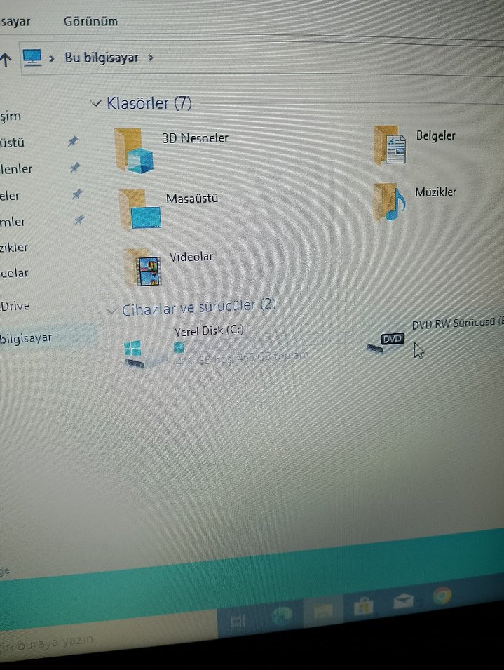 HP 15 HARİCİ EKRAN KARTLI DİZÜSTÜ LAPTOP 2GB REM 2GB R5 GRAFİK - Görsel 3