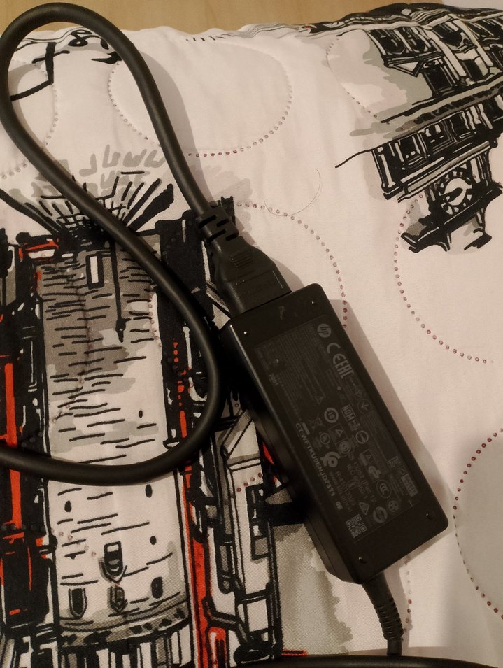 HP 15 HARİCİ EKRAN KARTLI DİZÜSTÜ LAPTOP 2GB REM 2GB R5 GRAFİK - Görsel 4