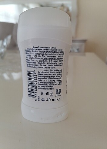 Beden REXONA STICK ON BLACK WHİTE 40ML