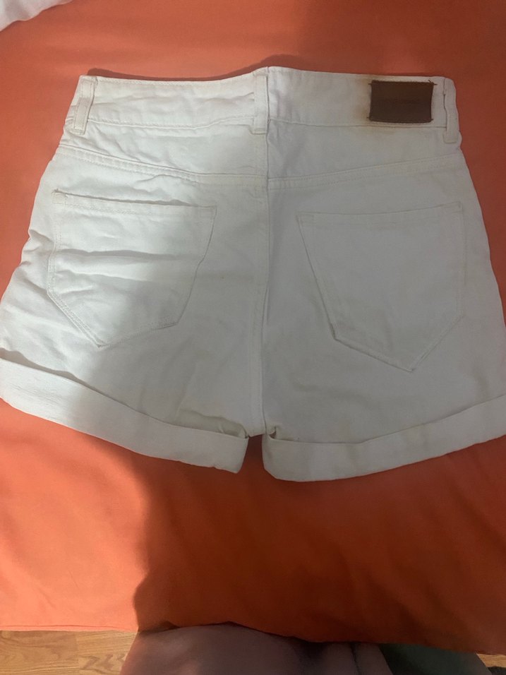 Kadın Beyaz Mini Kot Şort - Görsel 2