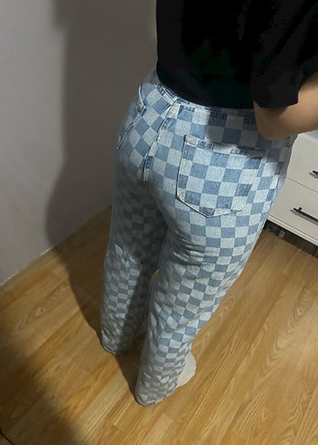 27 Beden mavi Renk Mavi Kareli Kadın Jean