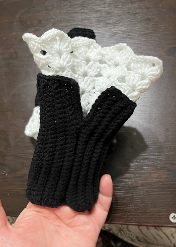 Beyaz Dantelli Siyah Örgü Kadın Eldiven - Görsel 2