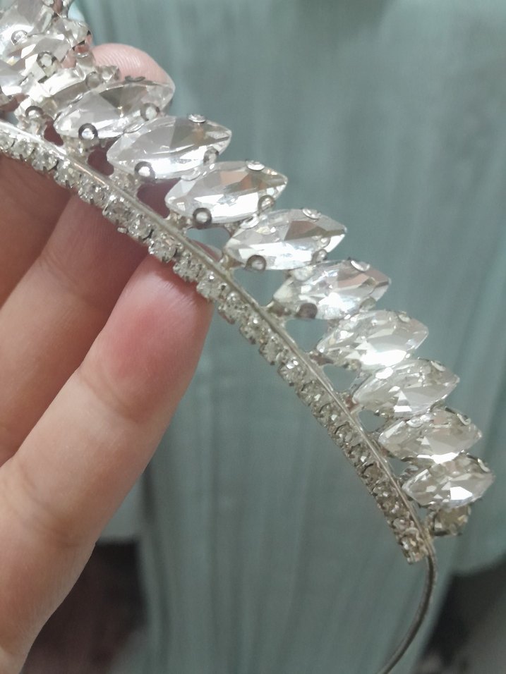 Parlak Taşlı Gri çocuk Tacı - Görsel 2