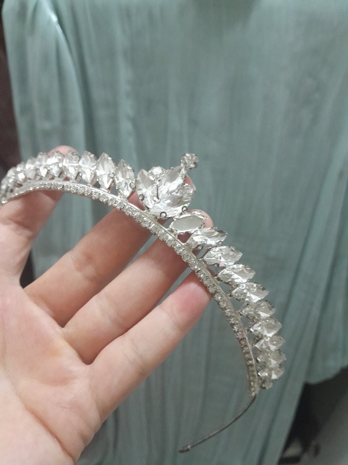 Parlak Taşlı Gri çocuk Tacı - Görsel 3