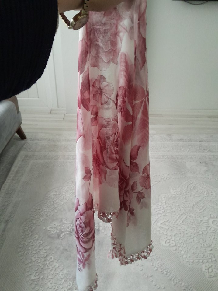 kullanılmış yazma tülbenti değiştirip kullanılabilir - Görsel 4