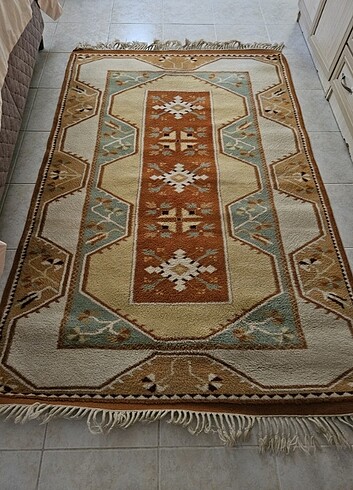 Yün halı