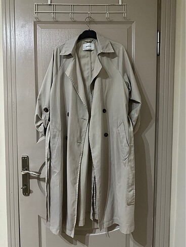 xs Beden ten rengi Renk Stradivarius trençkot taş rengi