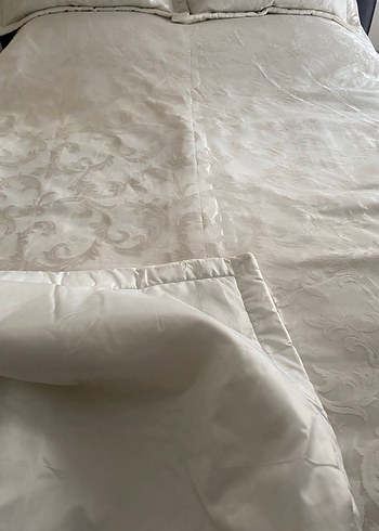 Beyaz Desensiz Yatak Örtüsü - Görsel 8