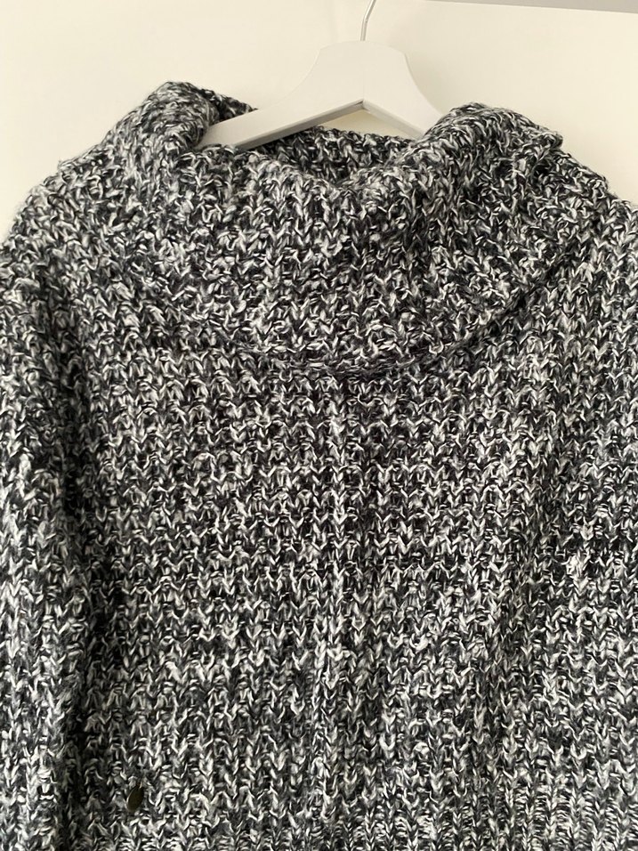 Gri Yüksek Yakalı Örgü Kadın Kazak - Görsel 3
