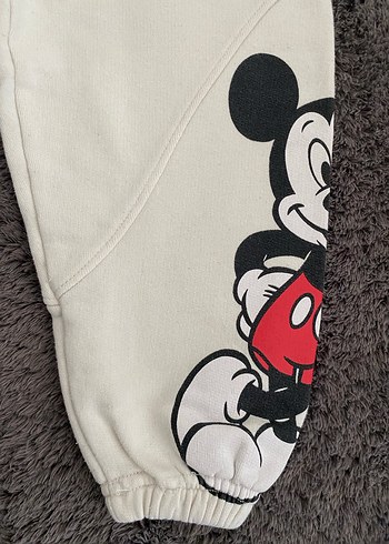 Beyaz Mickey Mouse Baskılı Erkek Eşofman Altı - Görsel 2