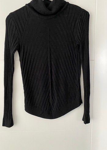 Kadın Siyah Triko Boğazlı Kazak - Görsel 3