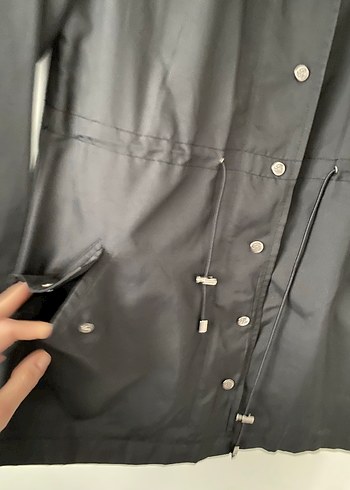 Düğmeli Siyah Midi Kadın yağmurluk Ceket - Görsel 2