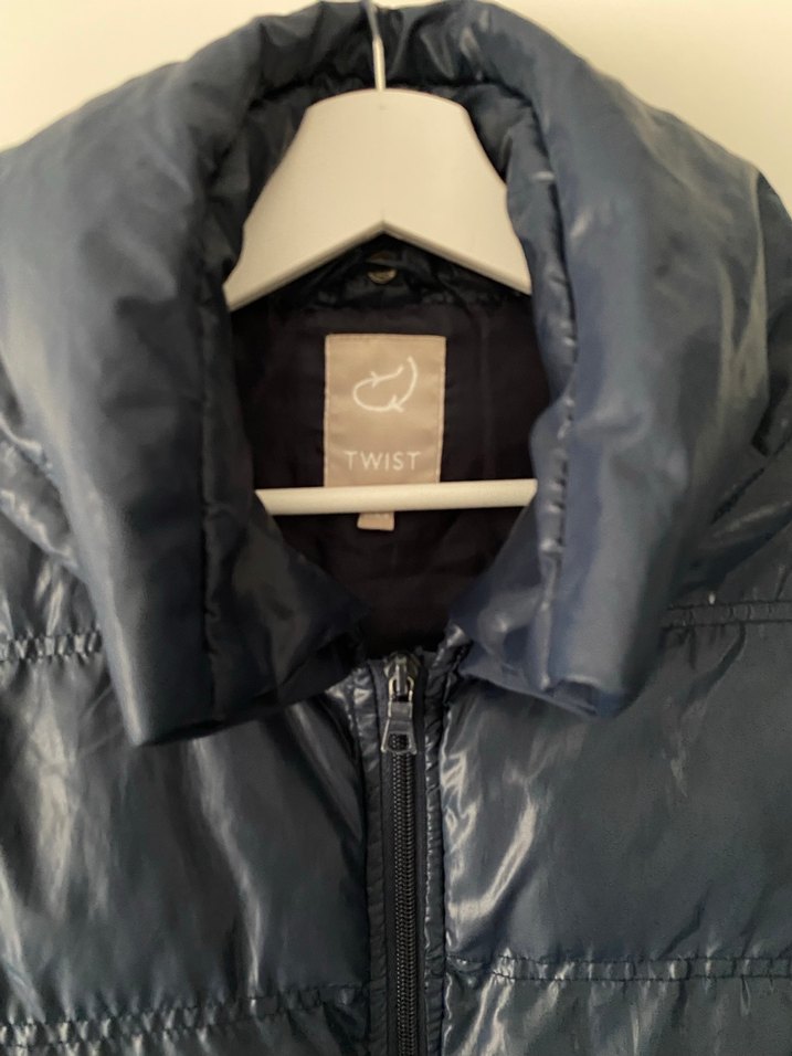 Koyu Mavi Kadın Midi Kışlık Mont - Görsel 4