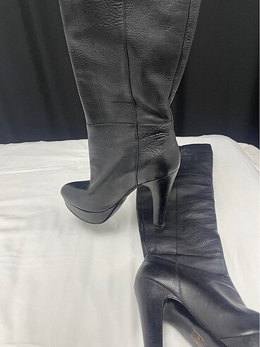 36 Beden Guess