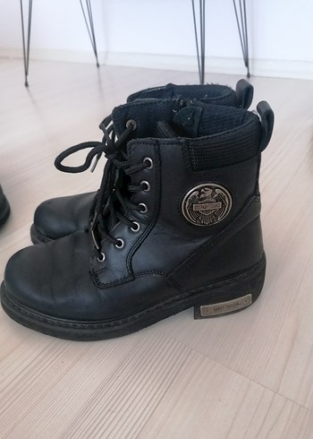Harley davidson 38 numara siyah bot bayan
