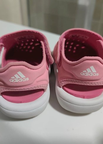 Kız Çocuk Pembe Lastikli Kauçuk Sandalet - Görsel 5