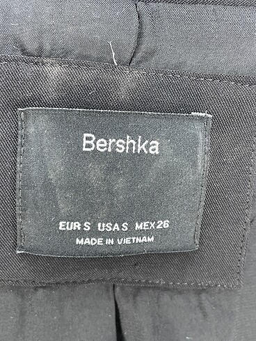 s Beden siyah Renk Bershka Blazer %70 İndirimli.