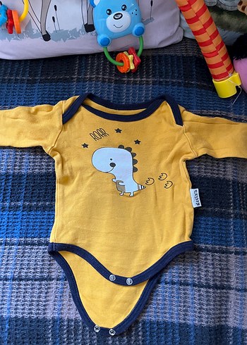 Uzun Kollu Sarı Bebek Body