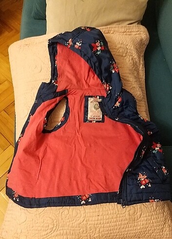 LC Waikiki Kız çocuk yelek