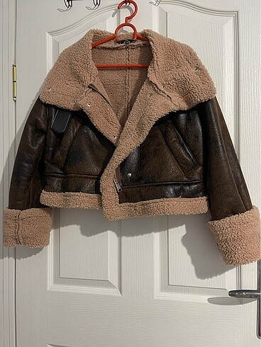 VINTAGE GÖRÜNÜMLÜ DERİ/PELUŞ MONT