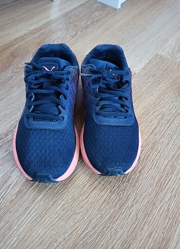 Puma spor ayakkabı