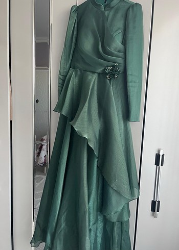 Drapeli Uzun Yeşil Kadın Abiye Elbise - Görsel 3