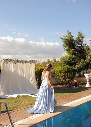 Drapeli Straplez Uzun Beyaz Nişan Elbisesi - Görsel 2