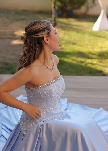 Drapeli Straplez Uzun Beyaz Nişan Elbisesi - Görsel 4