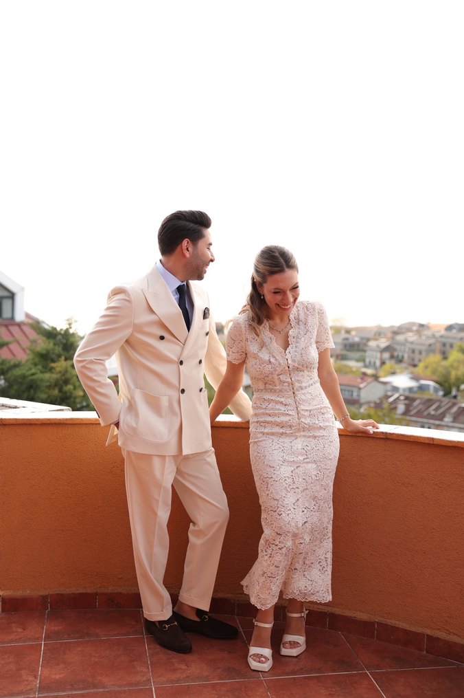 Dantel Detaylı Beyaz Midi Nişan Elbisesi - Görsel 2