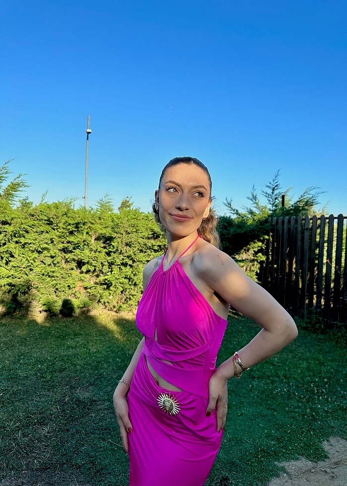 Zeynep Tosun Trendyolmilla Pembe Abiye - Görsel 3