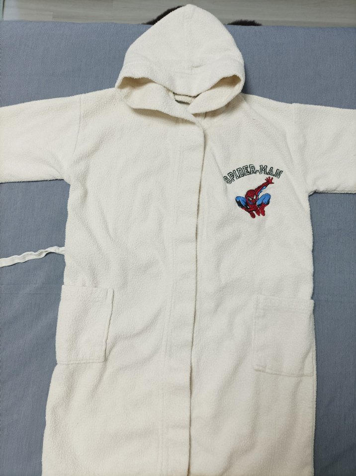 Kapüşonlu Beyaz Çocuk Bornoz - Görsel 5