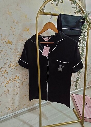 s Beden Saten Pijama Takımı