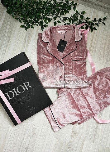 Dior kadife pijama takımı 